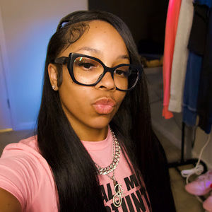 Meet your Posher, Ashlyn nicole